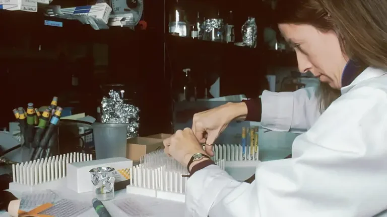 The Importance of Hit to Lead Services in Early-Stage Drug Discovery